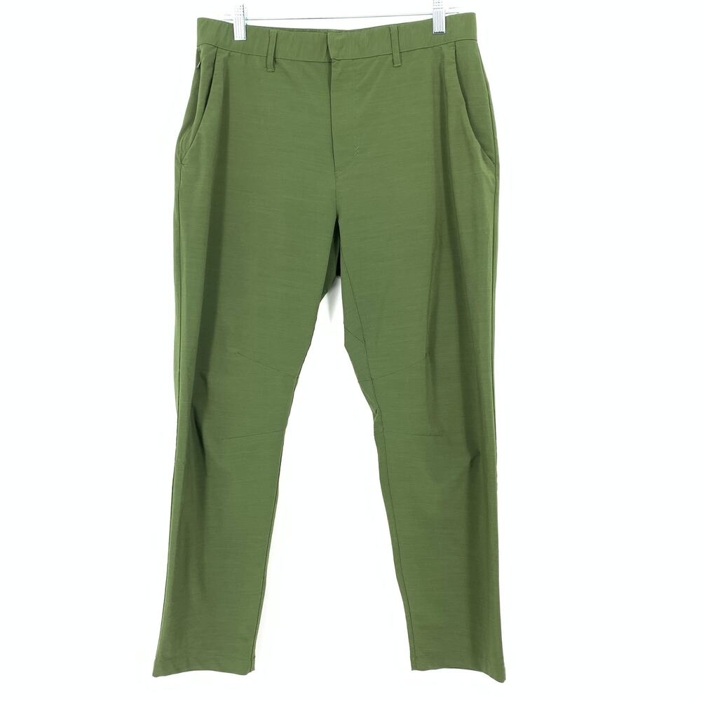Fabletics The Only Pant Mens Size Medium Green Performance Pants Zip Pockets